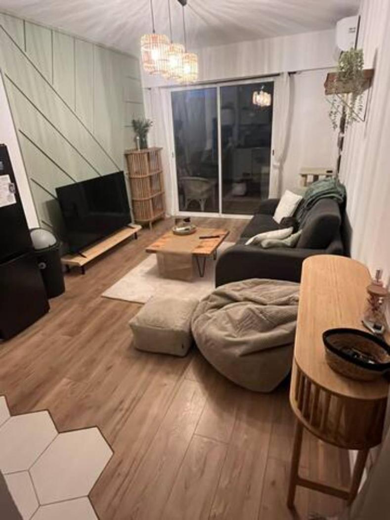 Joli 2 Pieces Proche Apartment *