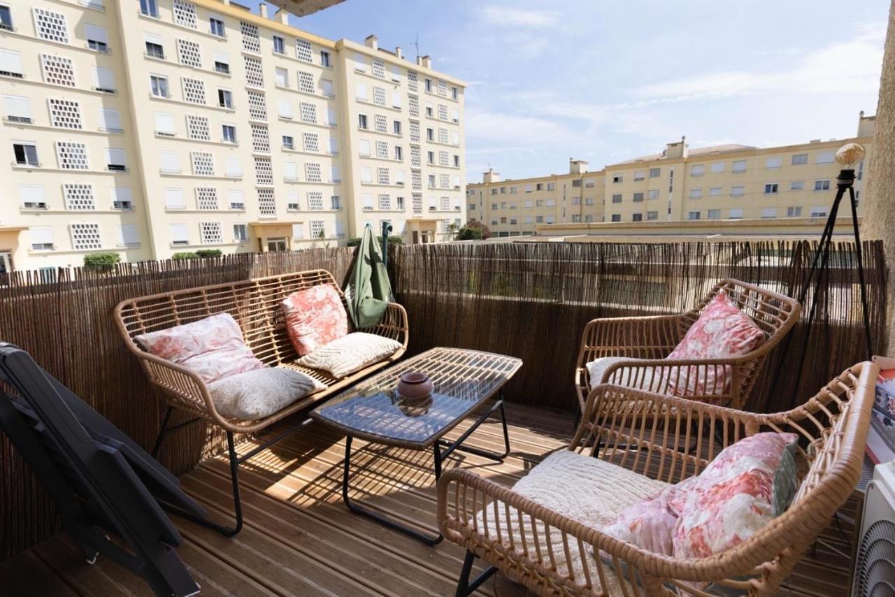 Apartment Joli 2 Pieces Proche